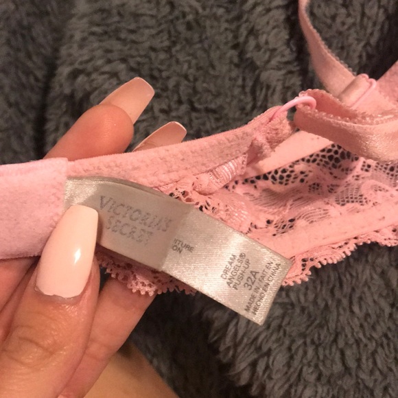 Victoria’s Secret dream angels push up bra - Picture 3 of 3